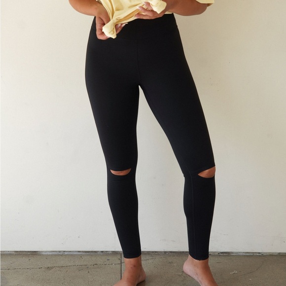 Carly Jean Los Angeles Pants - Helena Leggings Brand new